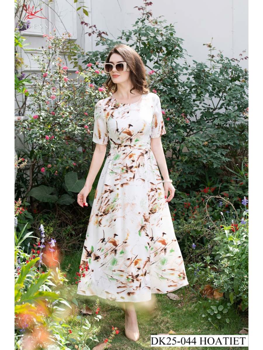 ĐẦM MAXI CỔ TRÒN THANH LỊCH DK25-044