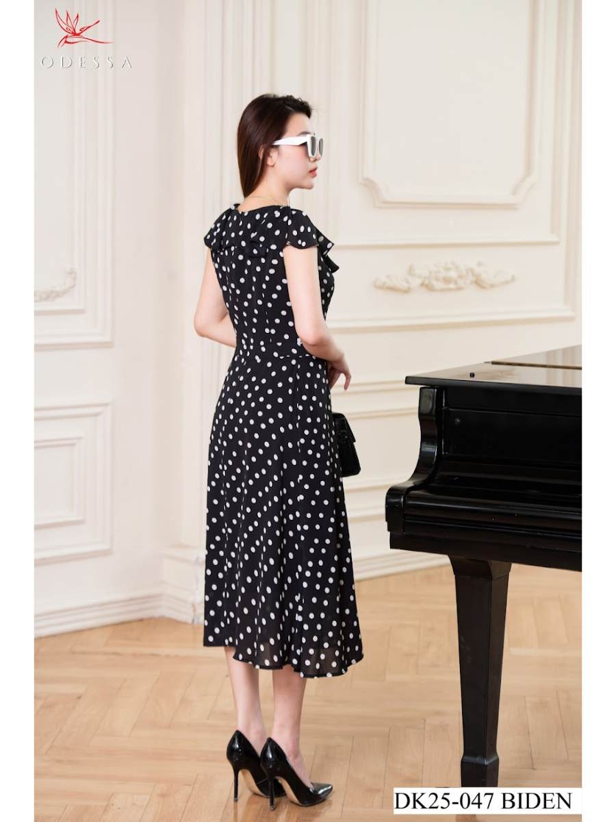 ĐẦM MAXI CỔ V SANG TRỌNG DK25-047