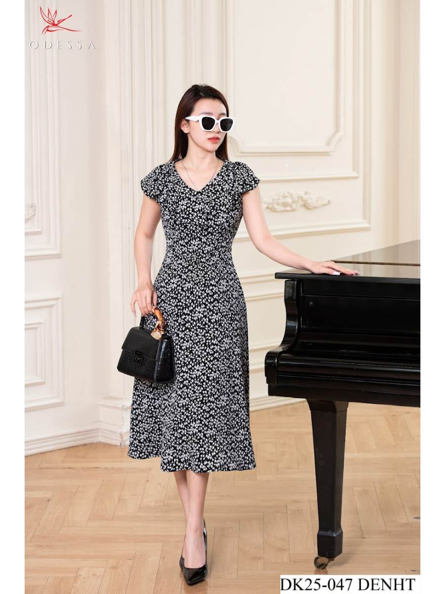 ĐẦM MAXI CỔ V SANG TRỌNG DK25-047