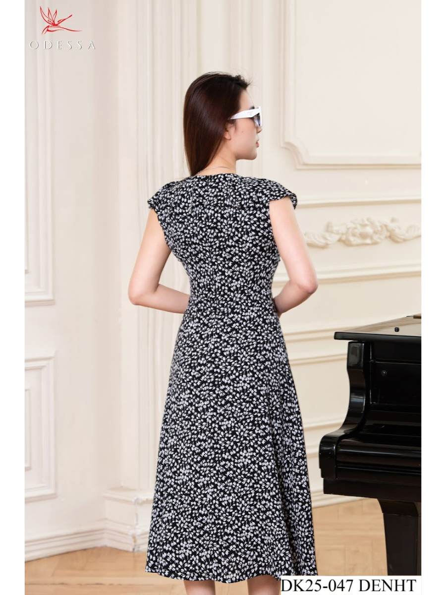 ĐẦM MAXI CỔ V SANG TRỌNG DK25-047