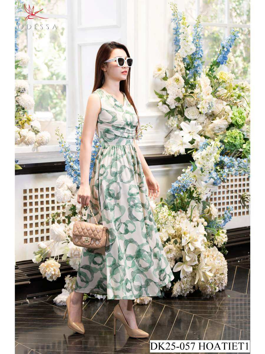 ĐẤM MAXI DÁNG XINH CỔ V DK25-057