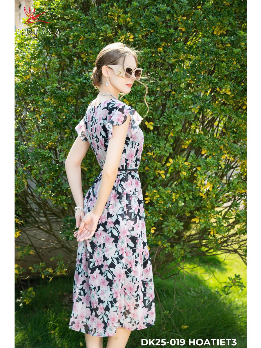 ĐẦM CỔ V PHỐI TAY CÁNH TIÊN DK25-019