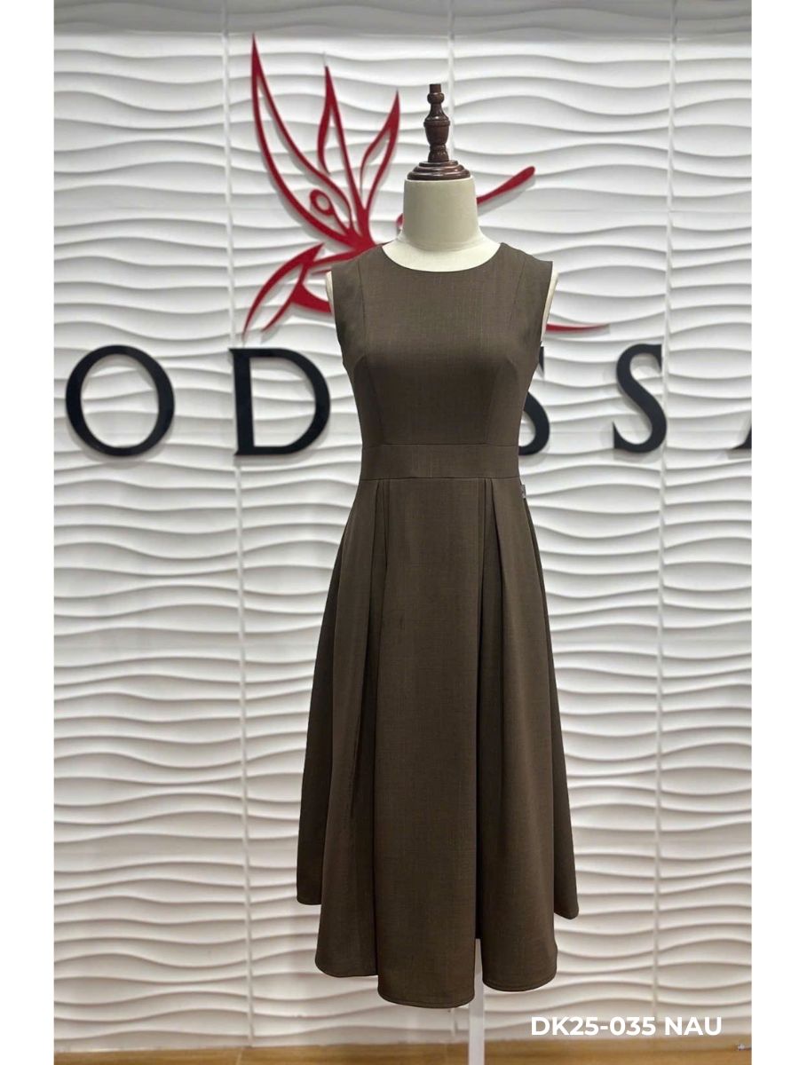 ĐẦM XÒE SÁT NÁCH ĐƠN GIẢN DK25-035