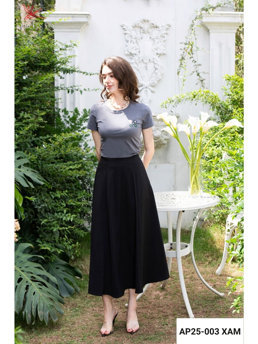 ÁO PHÔNG CỔ TRÒN CONCEPT CỎ BỐN LÁ AP25-003