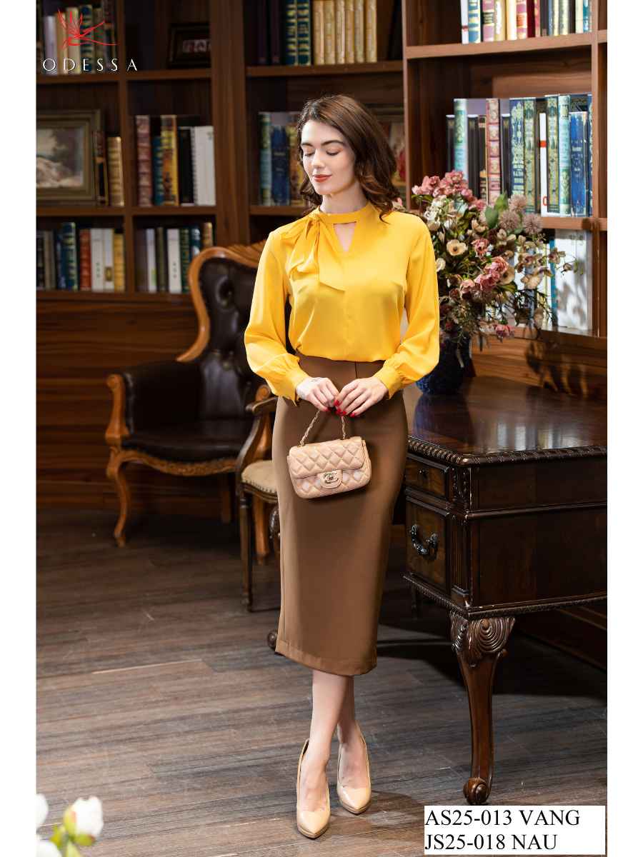 CHÂN VÁY BÚT CHÌ VẠT TRƯỚC CÁCH ĐIỆU JS25-018