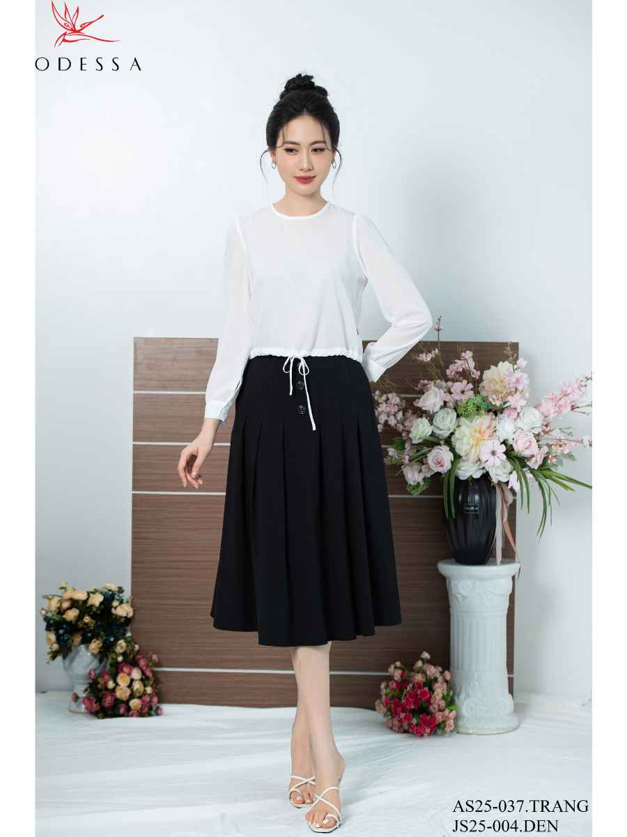 CHÂN VÁY XÒE DÁNG NGẮN PHỐI NÚT JS25-004