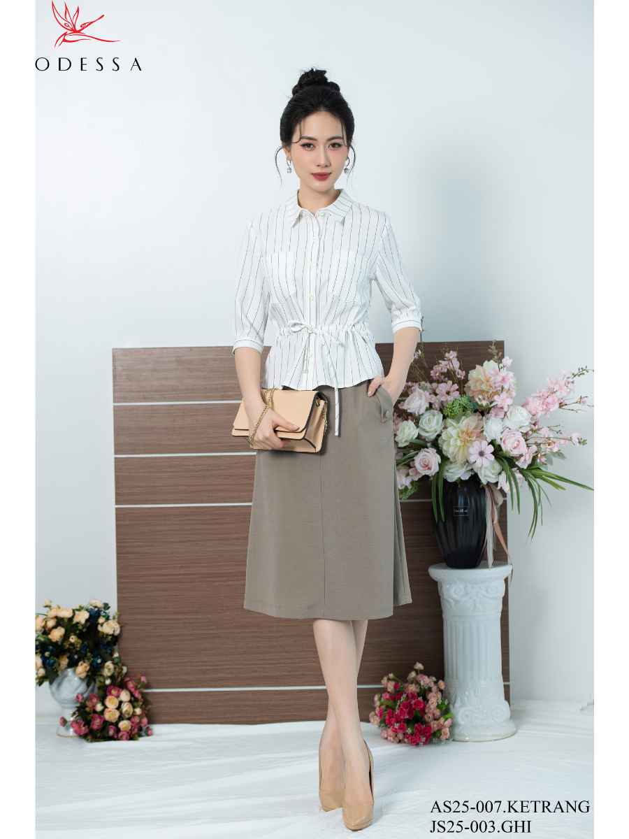 CHÂN VÁY XÒE NHẸ ĐÍNH CÚC TÚI JS25-003