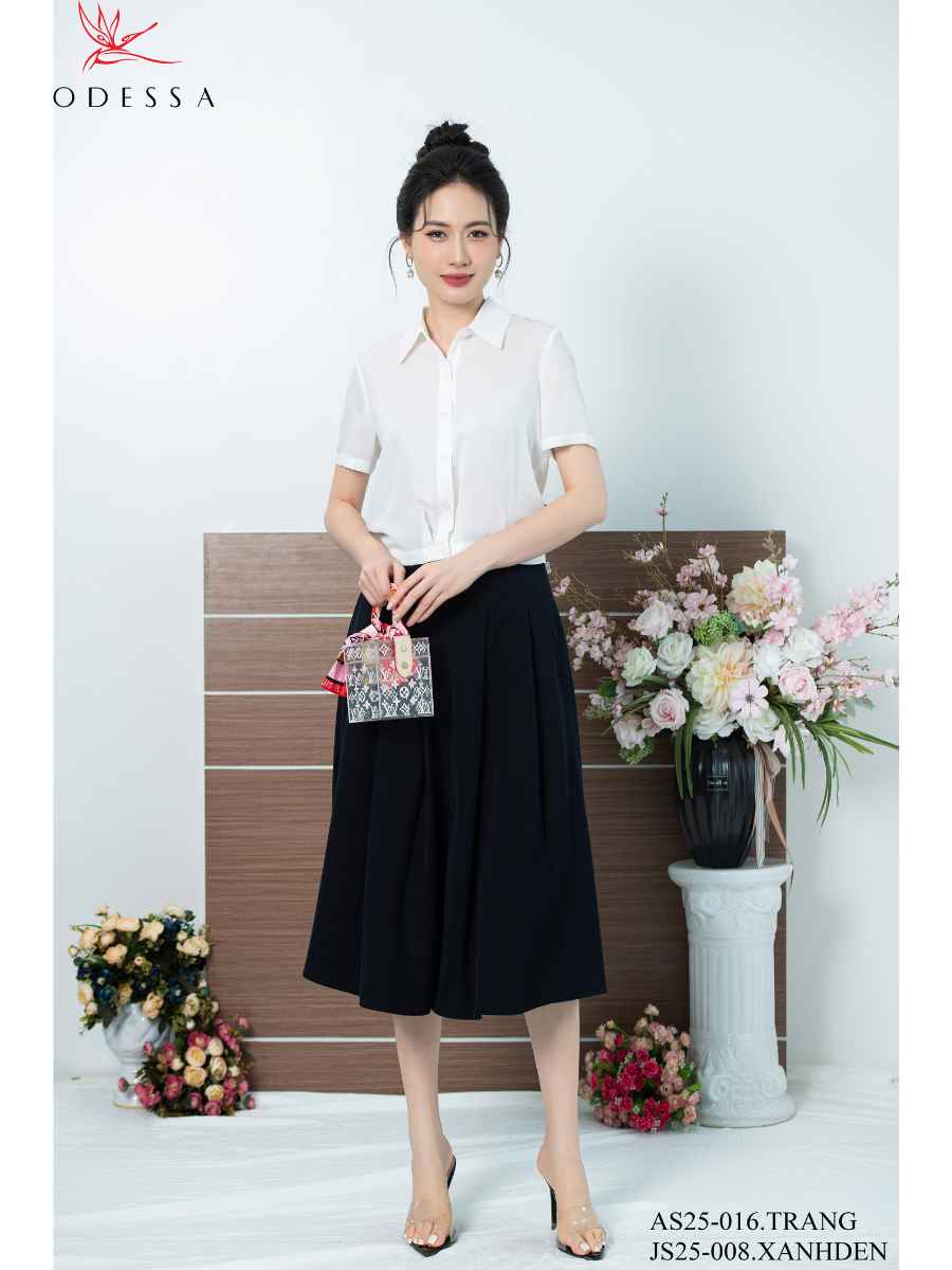 CHÂN VÁY XÒE XẺ TRƯỚC DUYÊN DÁNG JS25-008