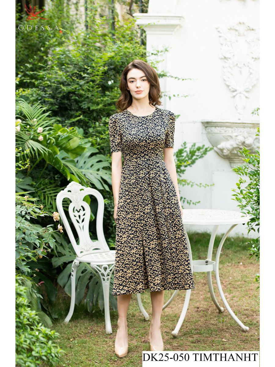 ĐẦM CỔ TRÒN HOA NHÍ THANH LỊCH DK25-050