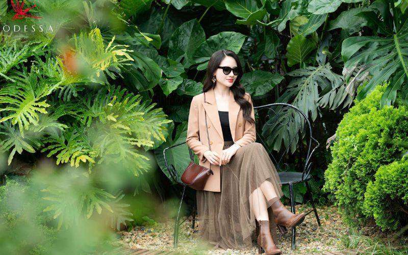 Chân váy chữ A công sở xếp ly + Áo blazer