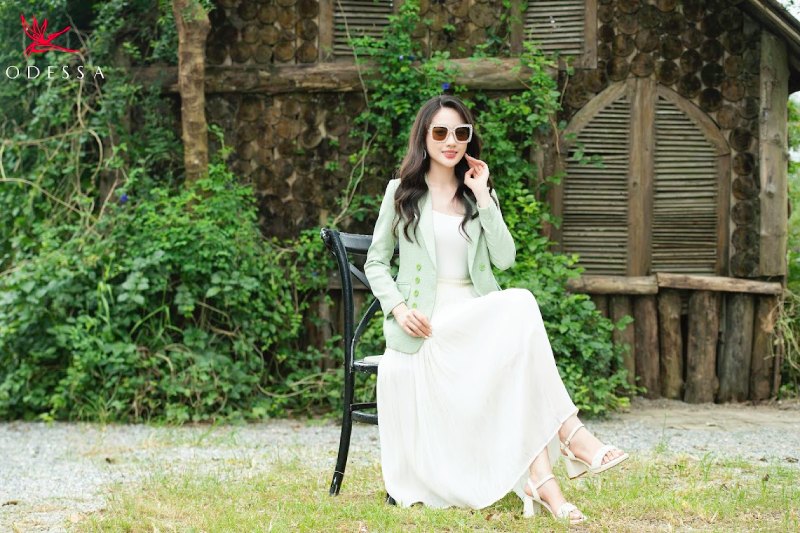 Áo vest cổ ve tay dài màu pastel Áo vest cổ ve tay dài màu pastel