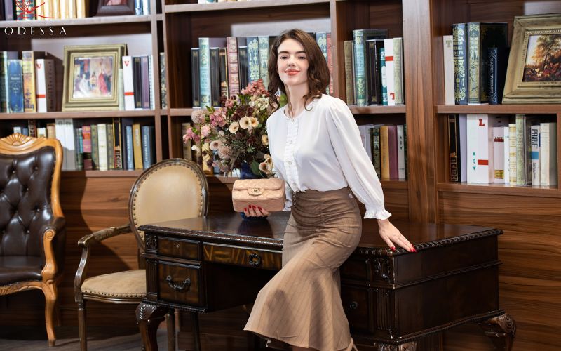 Chân váy đuôi cá nhún hông