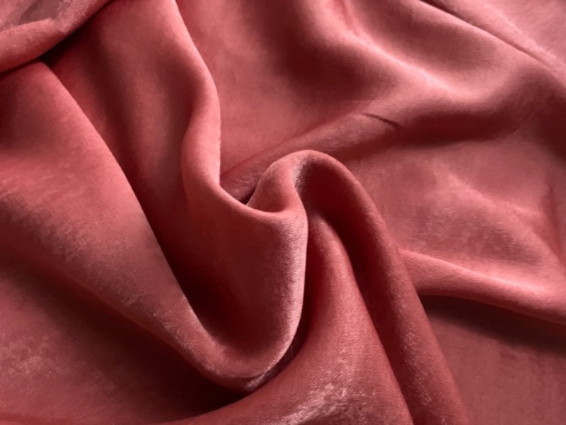 Vải nhung may quần tây nữ