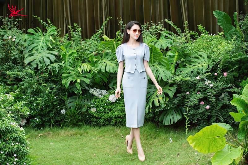 Set váy áo tay bồng cổ vuông dáng ôm