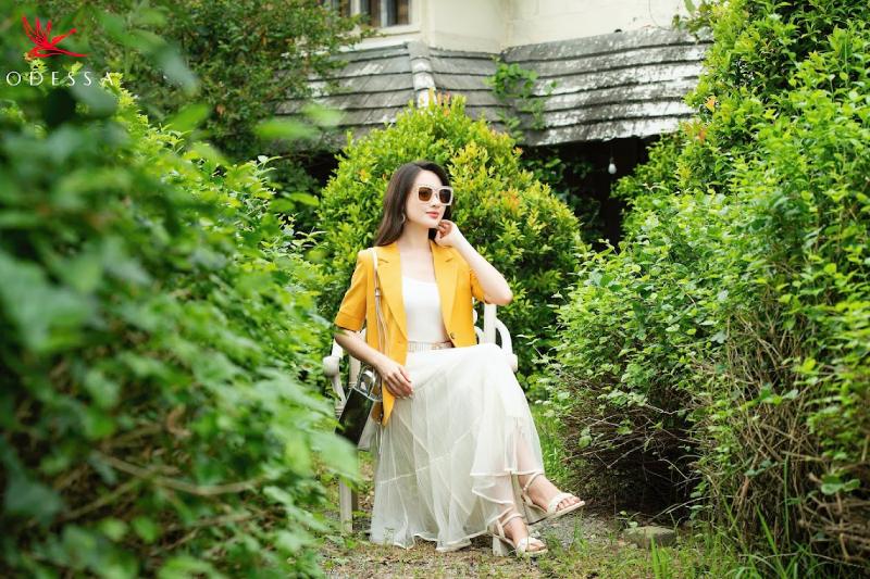 Màu vàng mù tạt - Táo bạo và tự tin