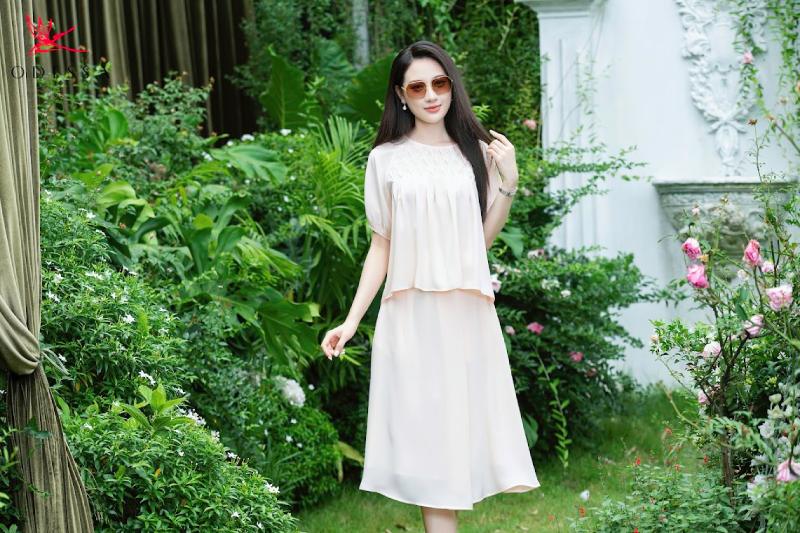 Màu trắng - Lựa chọn an toàn cho người gầy