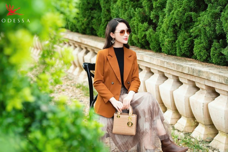 Lưu ý khi chọn vest nữ cho người béo bụng