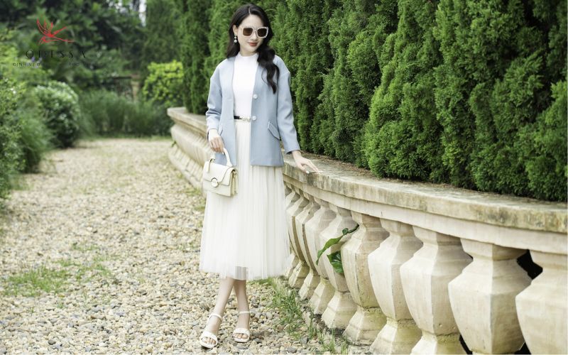 Kết hợp cùng thắt lưng