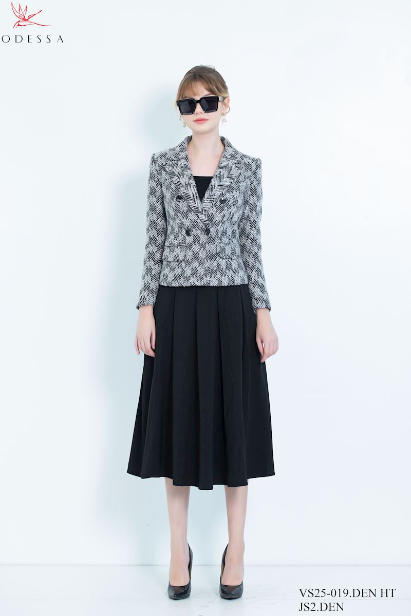 ÁO VEST CỔ VE PHỐI NÚT NĂNG ĐỘNG VS25-019